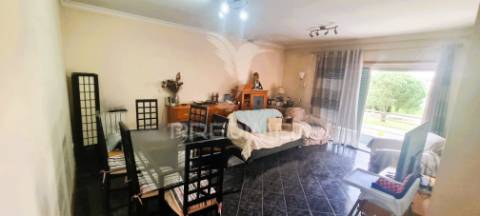 T4 duplex em canelas com garagem box e arrumos