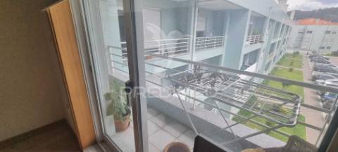 T4 duplex em canelas com garagem box e arrumos