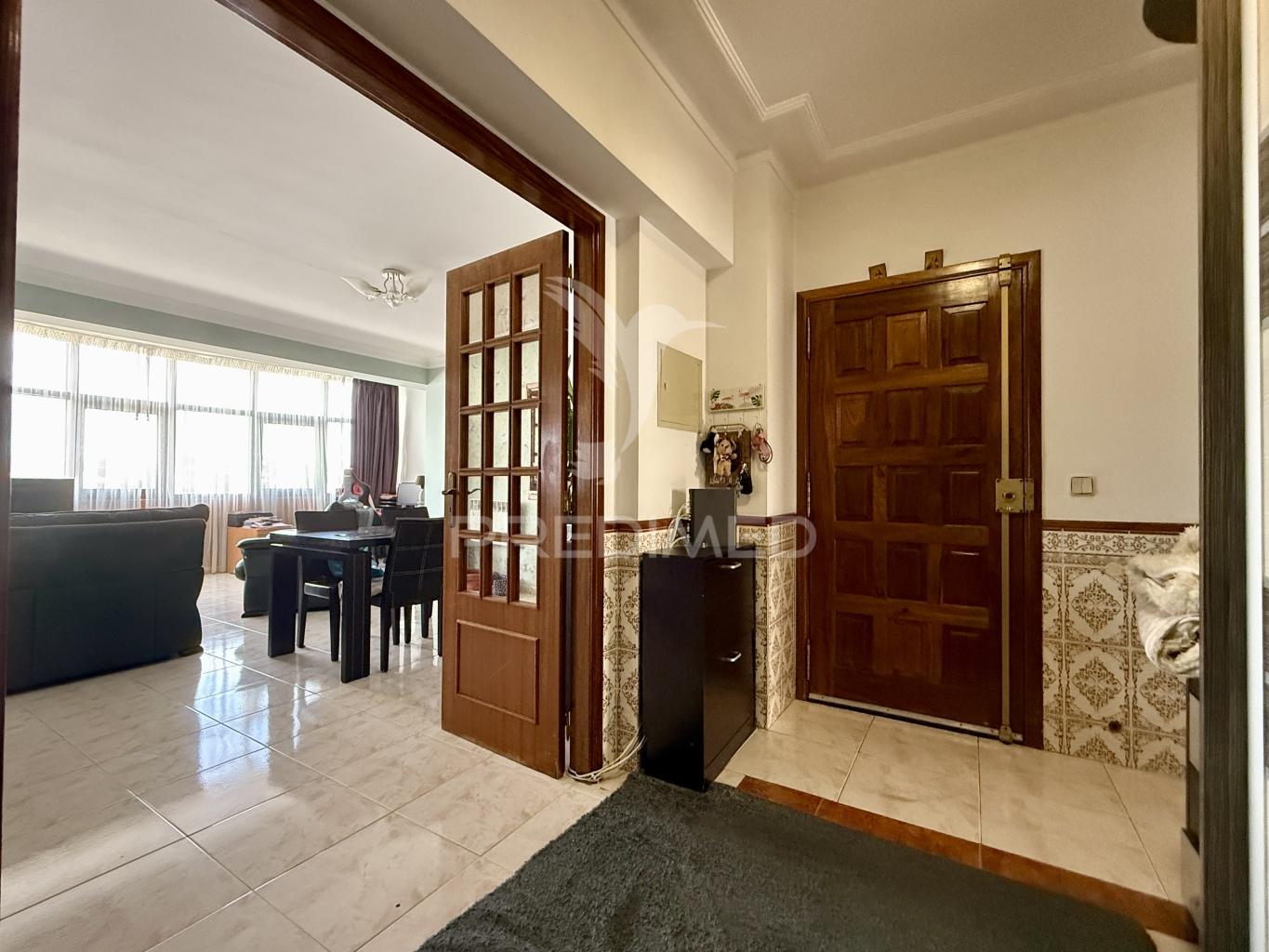 Apartamento t3, excelente localização e boa exposição solar – fátima