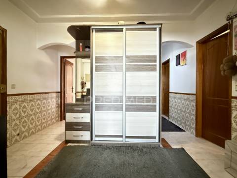 Apartamento t3, excelente localização e boa exposição solar – fátima