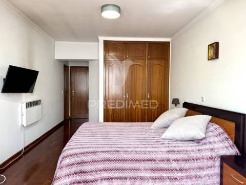 Apartamento t3, excelente localização e boa exposição solar – fátima