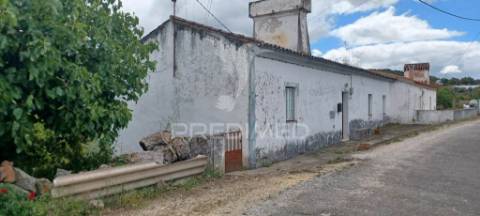 Quinta em zona muito tranquila