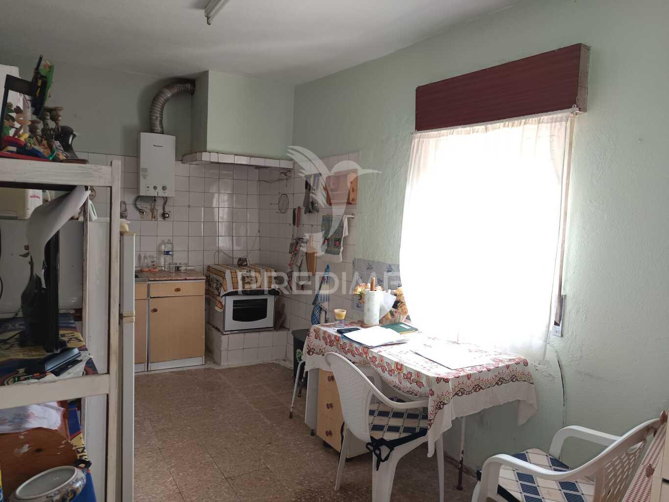 Moradia isolada t4+3 amadora - mina de agua