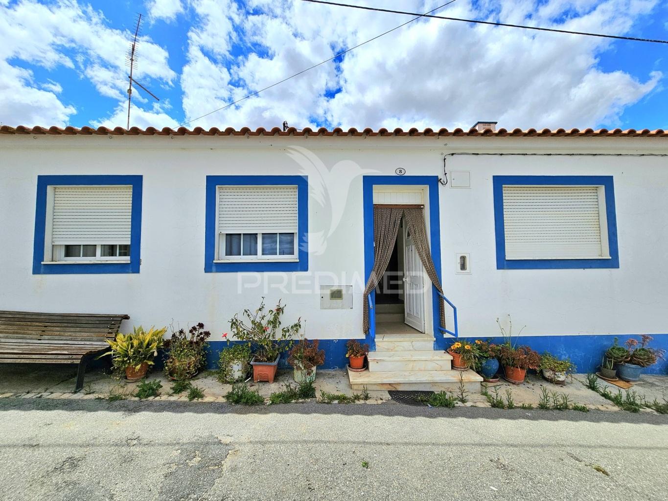 Moradia térrea t3 e lote urbano