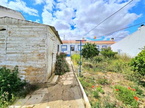 Moradia térrea t3 e lote urbano