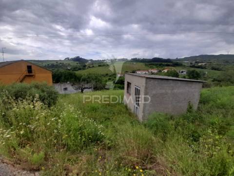 Terreno para cosntrução,cadafais.