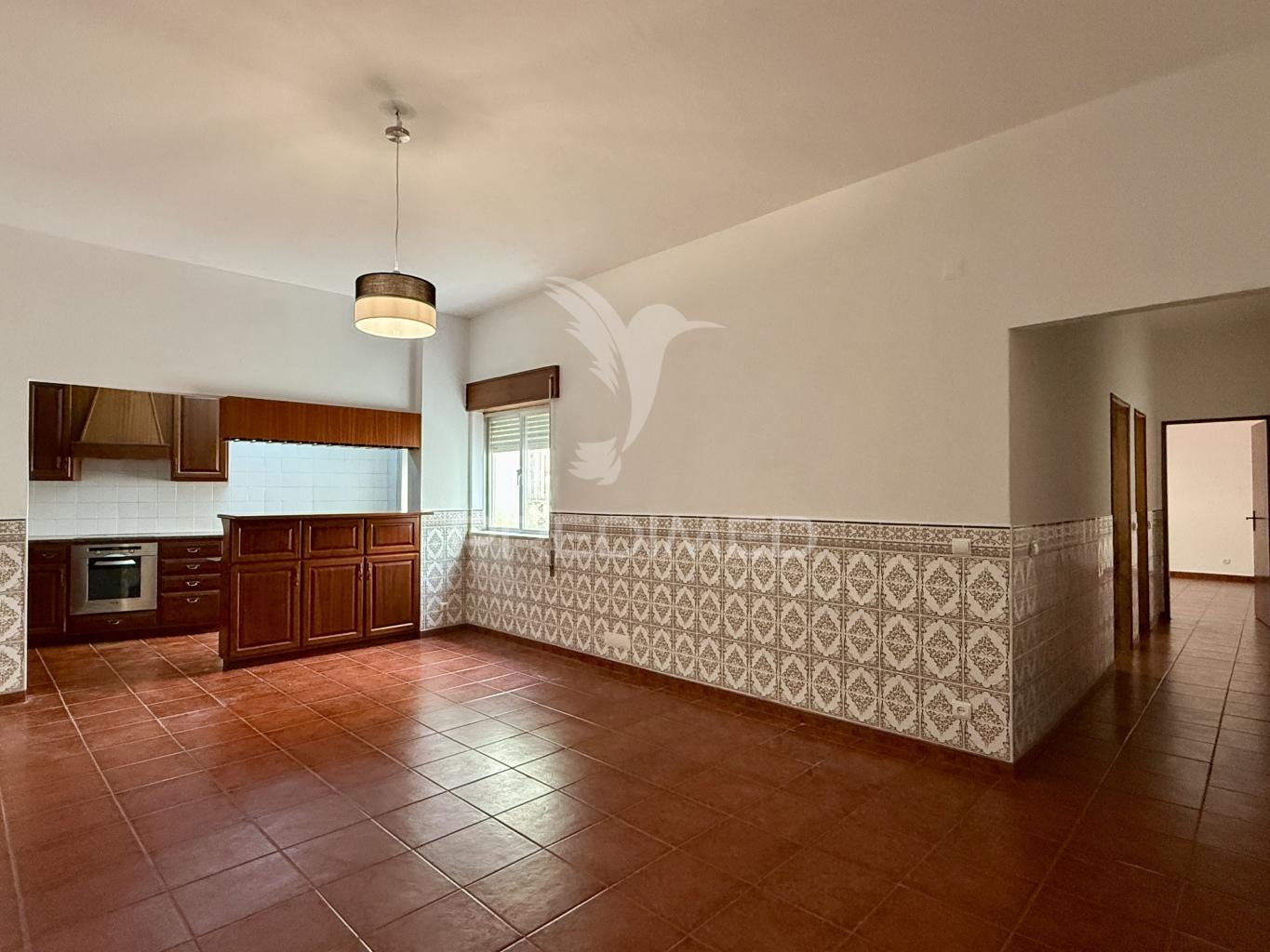 Apartamento t2 (para investimento) - mira de aire, porto de mós