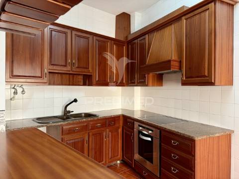 Apartamento t2 (para investimento) - mira de aire, porto de mós