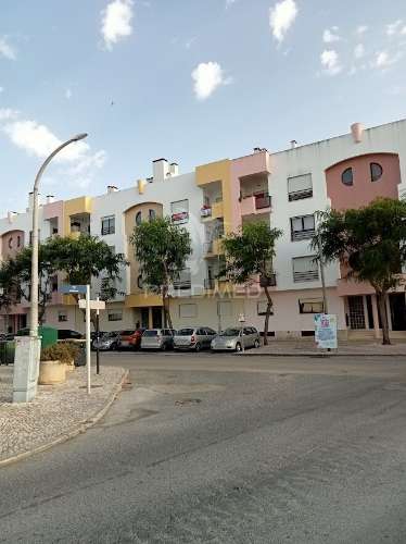 Duplex t3+2 com garagem em alcochete