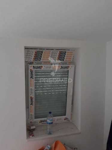 Casa t2 renovada no centro de campo maior