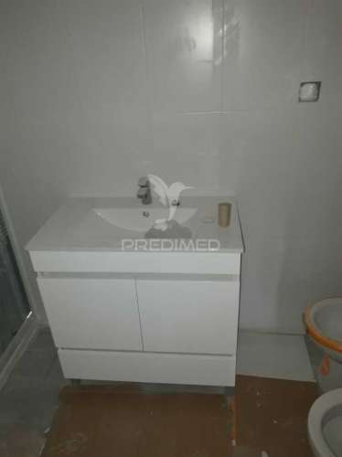 Casa t2 renovada no centro de campo maior