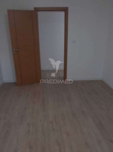 Casa t2 renovada no centro de campo maior
