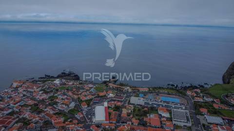 Terreno exclusivo com vista panorâmica – vila das velas, ilha de são jorge