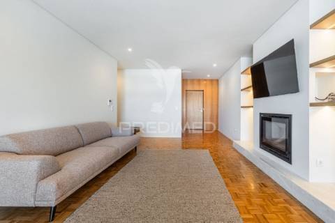 Apartamento t3 com vistas panorâmicas em paranhos