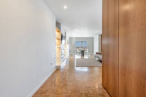 Apartamento t3 com vistas panorâmicas em paranhos