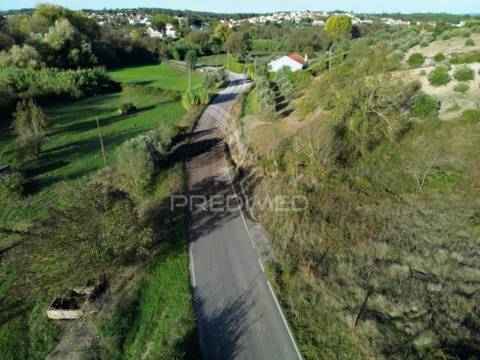 Terreno rústico com 15.530 m² em arneiro das milhariças