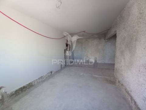 Apartamento t2 na cidade sol