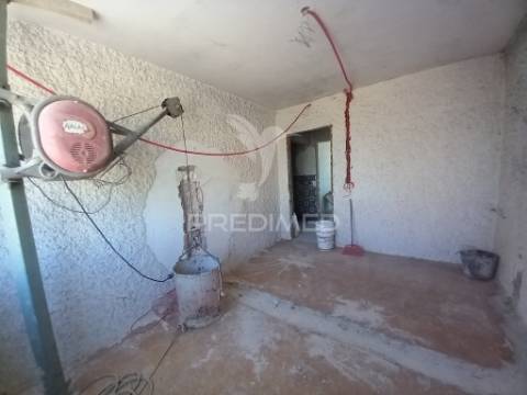 Apartamento t2 na cidade sol