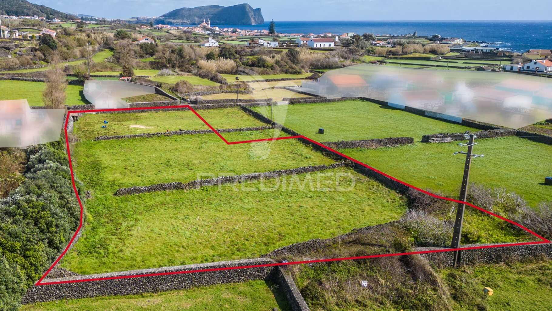 Terreno urbano para construção