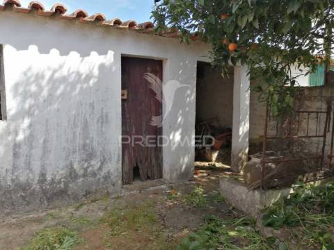 Moradia t3, excelente investimento, alvalade do sado, mimosa