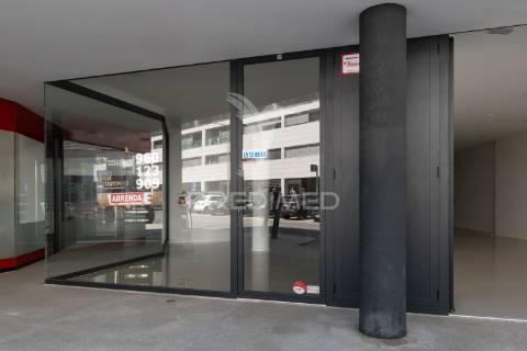 Loja no centro de barcelos - arrendamento
