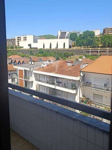 Apartamento t3 + 1 no centro da cidade do peso da régua