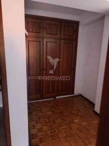 Apartamento t3 + 1 no centro da cidade do peso da régua