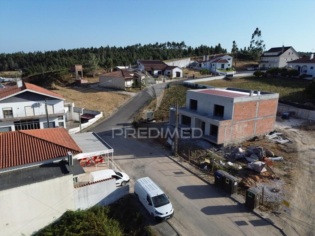 A tua nova casa está em alcanede – conforto, estilo e preço justo!