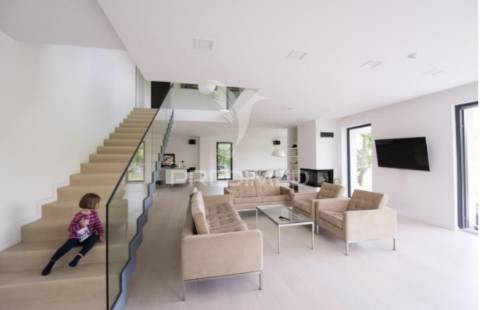 A tua nova casa está em alcanede – conforto, estilo e preço justo!