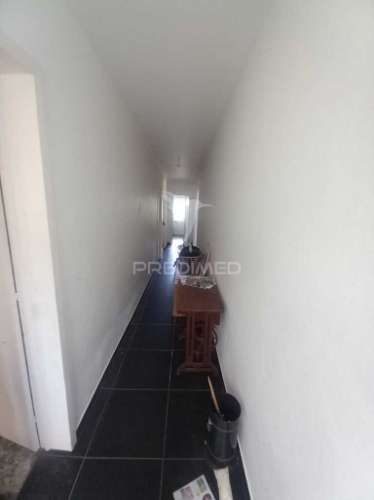 Casa t2+1 com garagem e quintal no coração da cidade