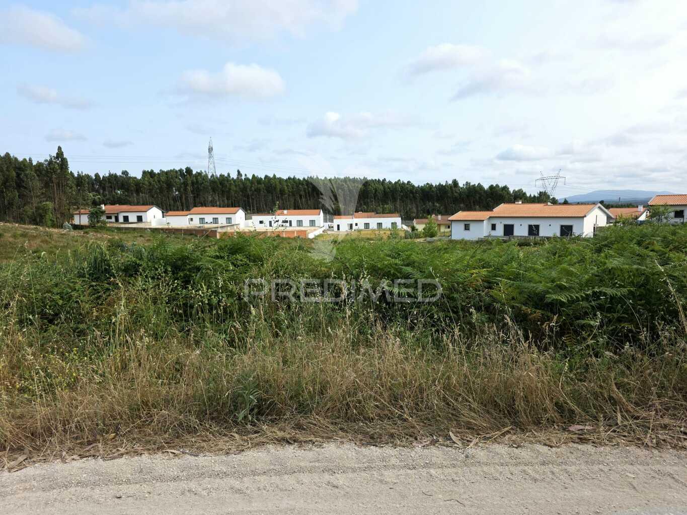 Lote de terreno com projeto aprovado