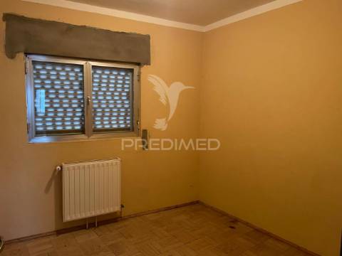 Moradia t3 em murça  – vila nova de foz côa
