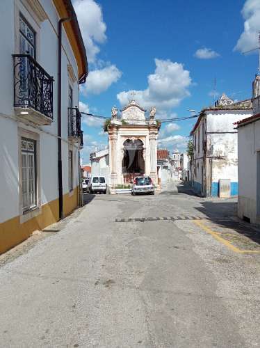 Casa secular
