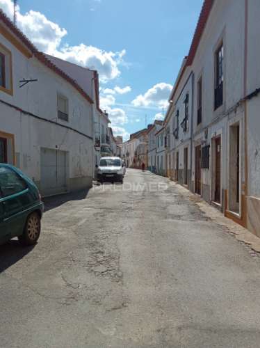 Casa secular