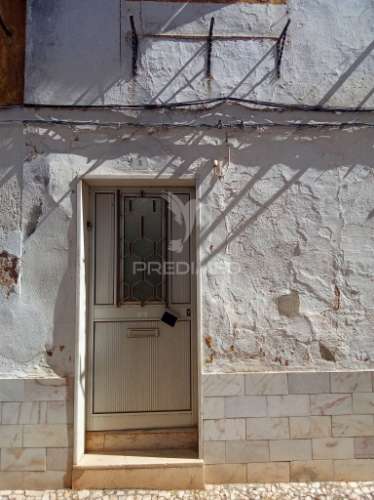 Ruina em zona historica vila viçosa