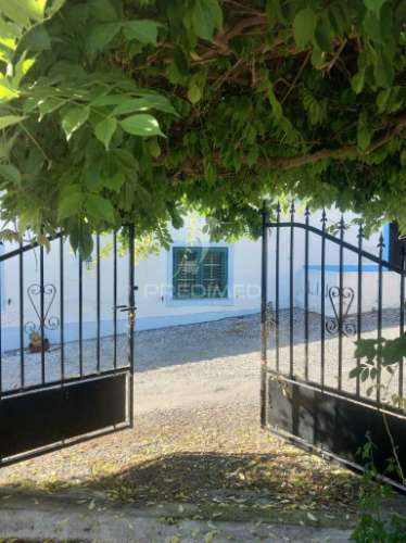 Casa de aldeia