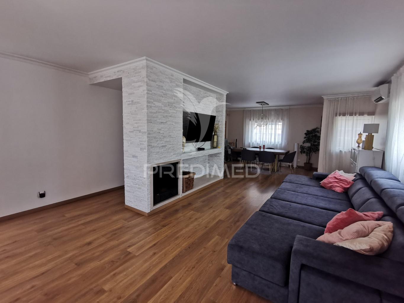 Moradia t4