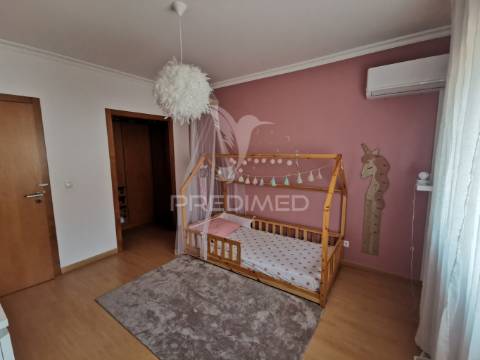 Moradia t4