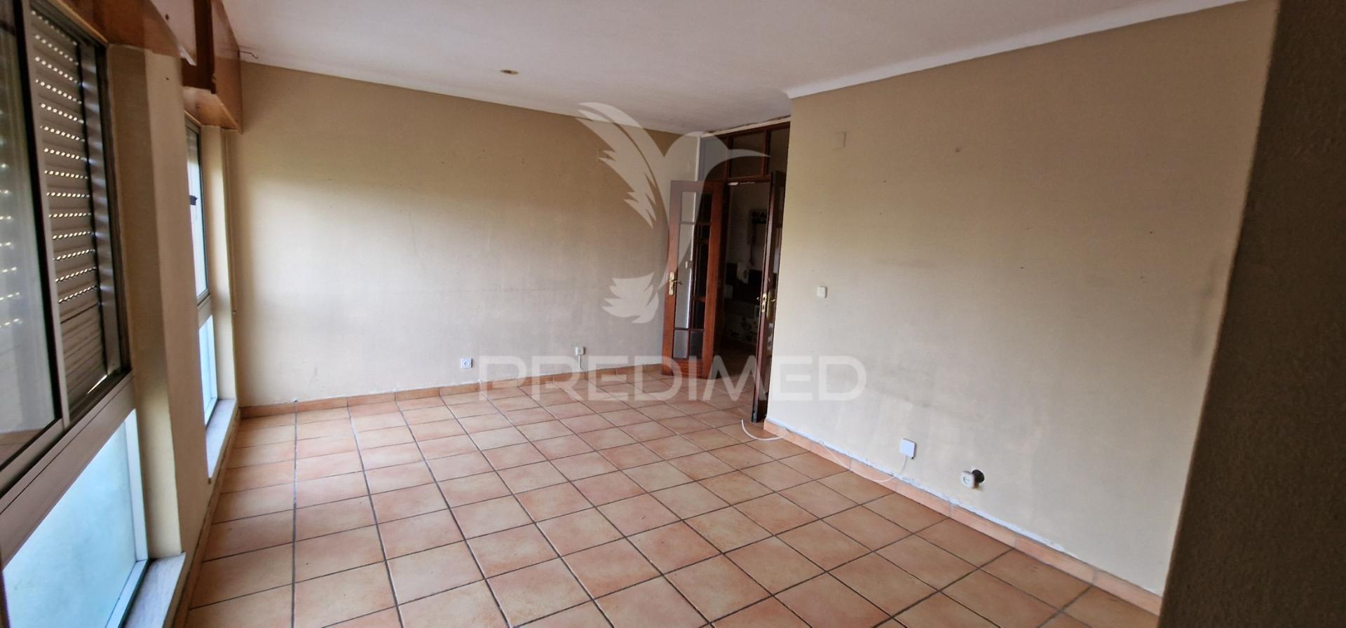 Apartamento t3 - loures