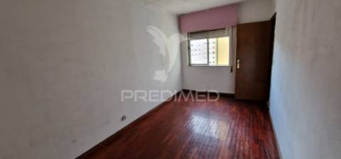 Apartamento t3 - loures