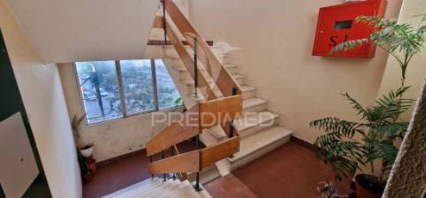 Apartamento t3 - loures