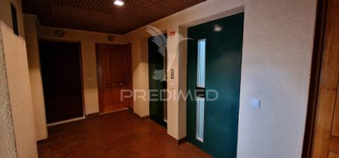 Apartamento t3 - loures