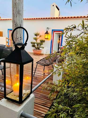 Moradia remodelada em fornalhas velhas