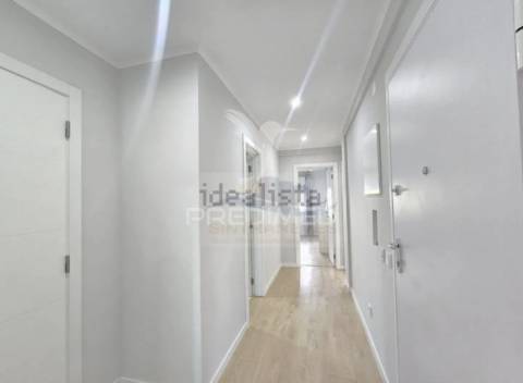 T2 totalmente remodelado amadora