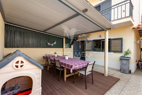 Moradia t3 na quinta do conde – conforto, modernidade e excelente localização!