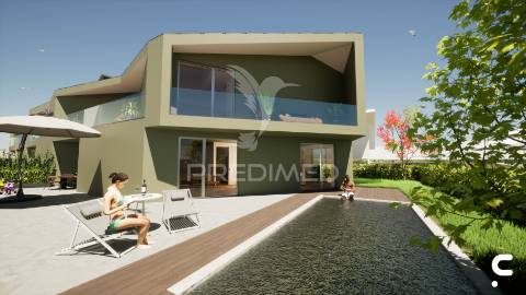 Moradia em condominio privado com piscina