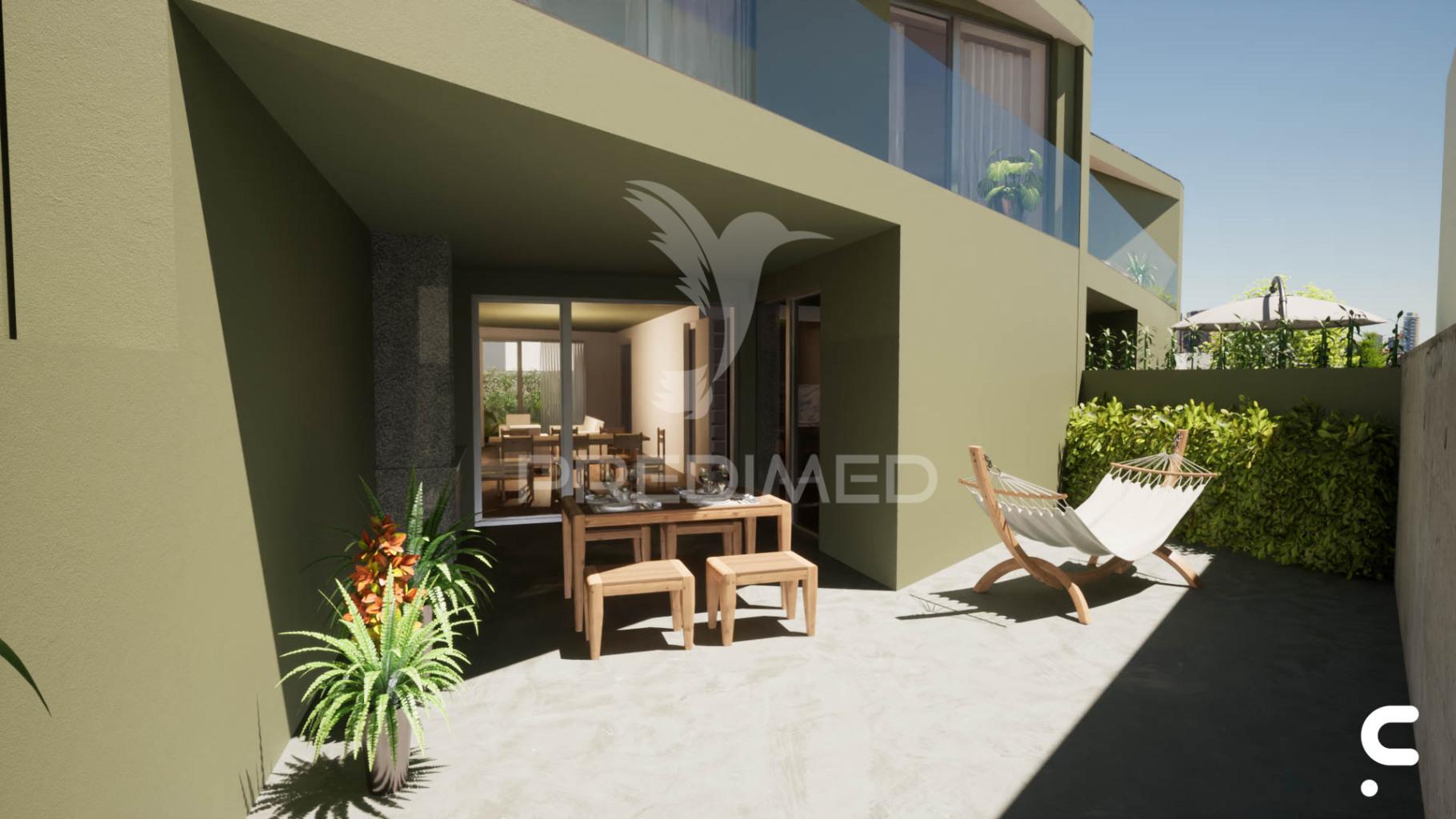Moradia em condominio privado com piscina
