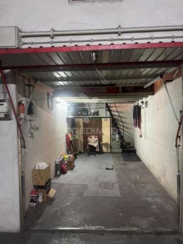 Gragem box com mezzanine