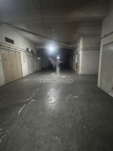 Gragem box com mezzanine