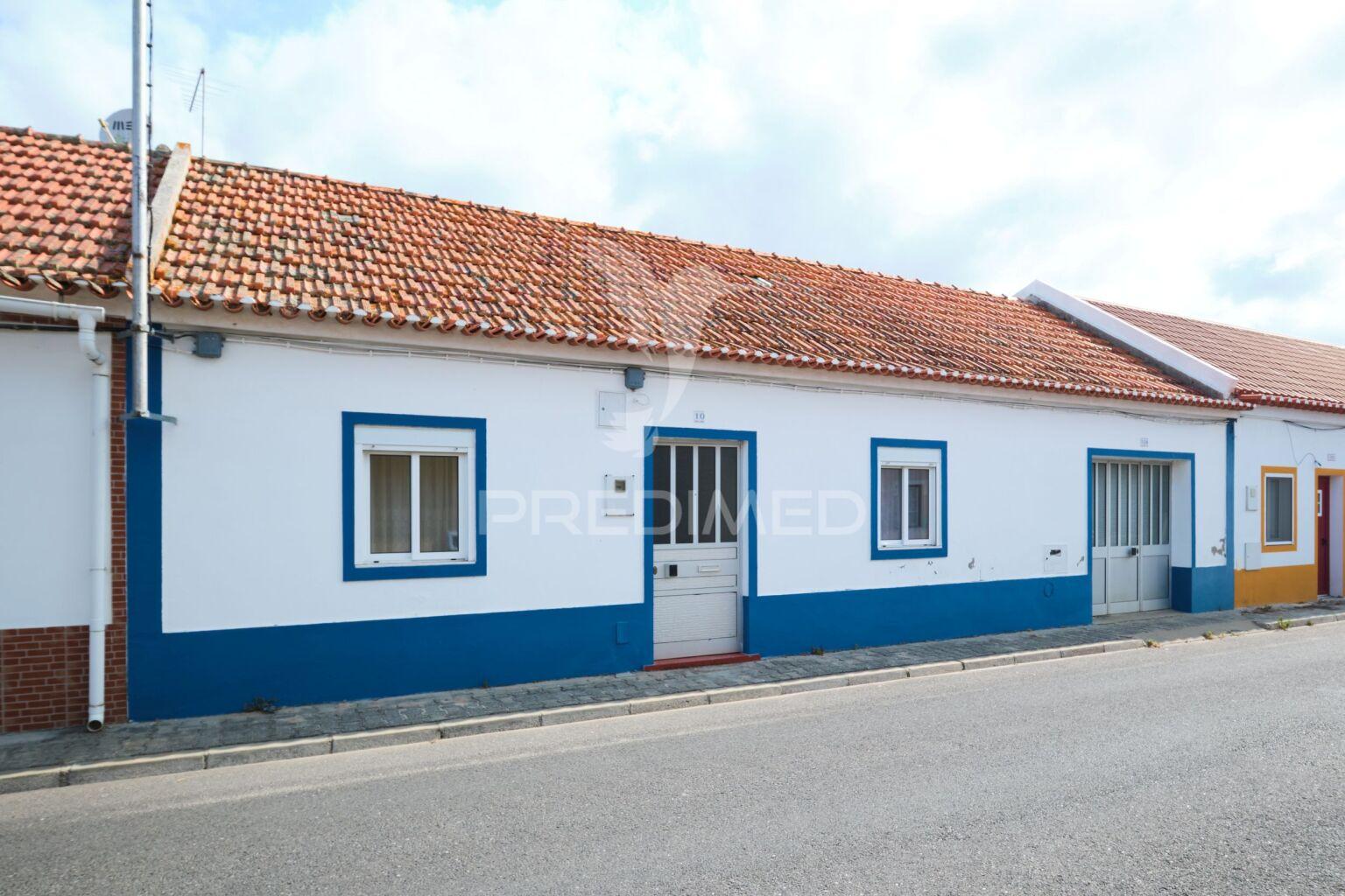 Moradia t3 - bairro da liberdade - grândola